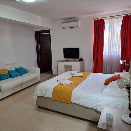 The Caves Apartments Saint Julian's Exterior foto
