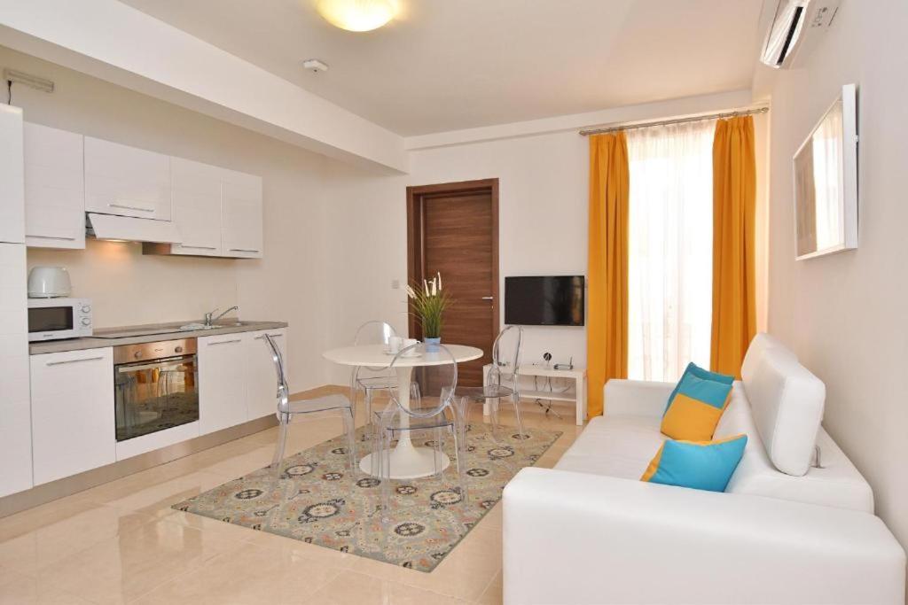 The Caves Apartments Saint Julian's Exterior foto