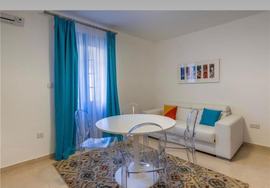 The Caves Apartments Saint Julian's Exterior foto